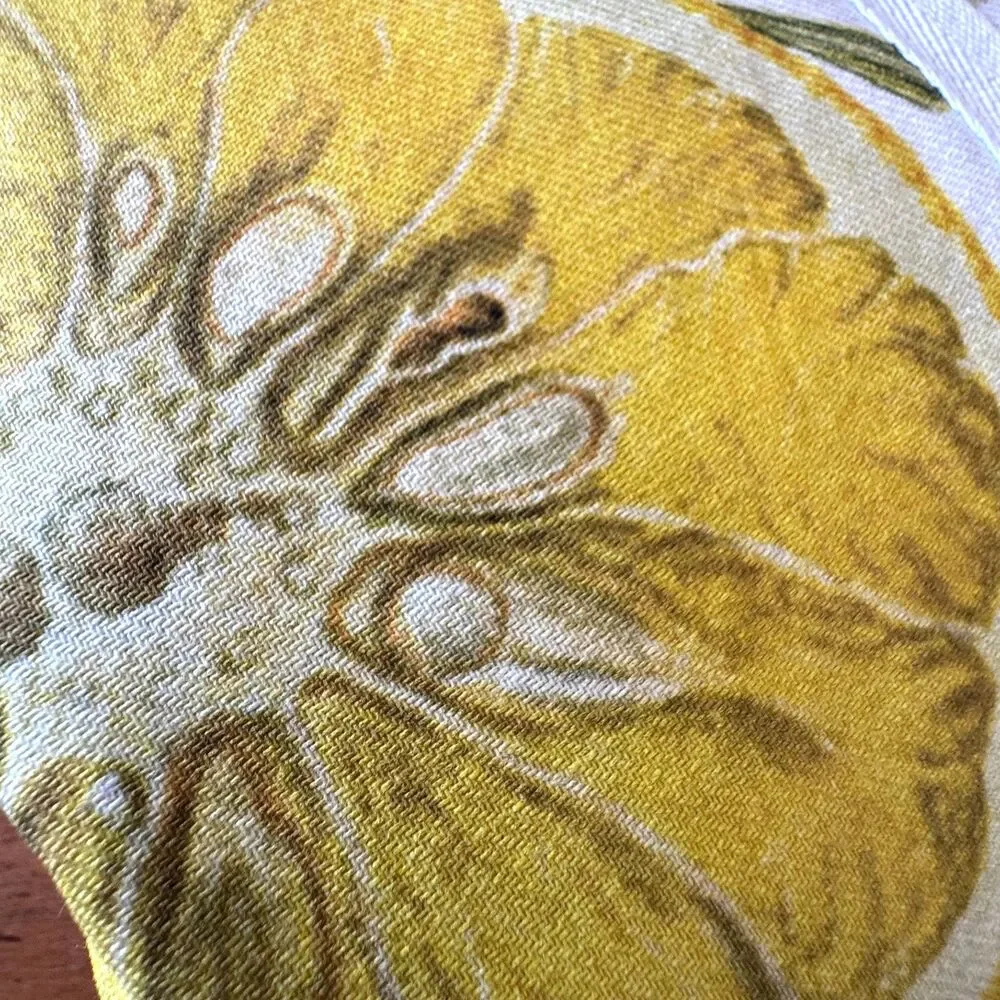 Williams Sonoma Limone 100% Cotton Table Cloth Lemons Italy With Umbrella Hole